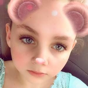 Meet your Posher, Valerie